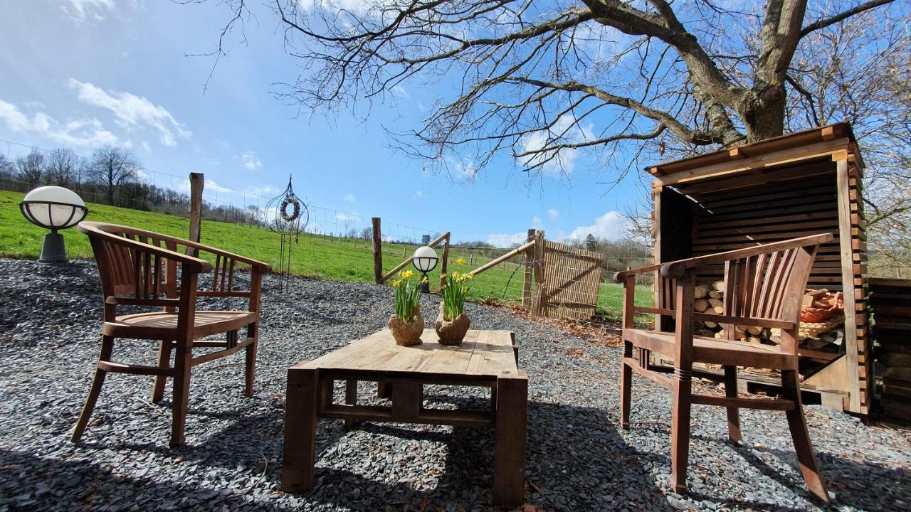 Le Gite De La Chebrerie Forrieres Exterior foto